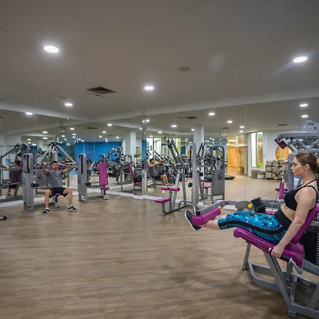 酒店 莱昂纳多广场塞浦路斯马里斯海滩酒店及spa
