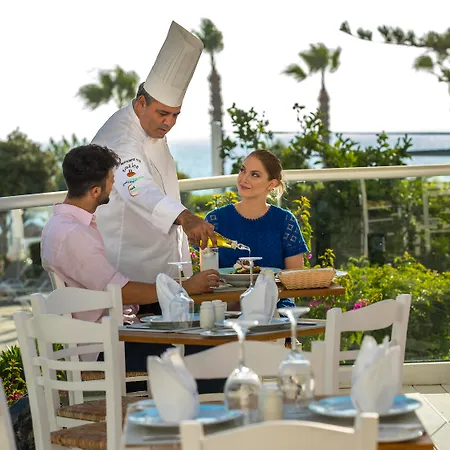 Hotel Leonardo Plaza Cypria Maris Hotel&spa